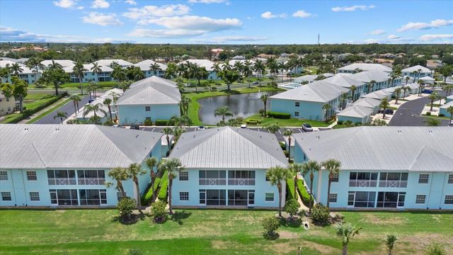 5764 SABAL TRACE DRIVE 2B5764, North Port, FL 34287