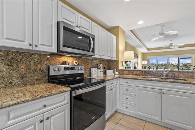 5764 SABAL TRACE DRIVE 2B5764, North Port, FL 34287
