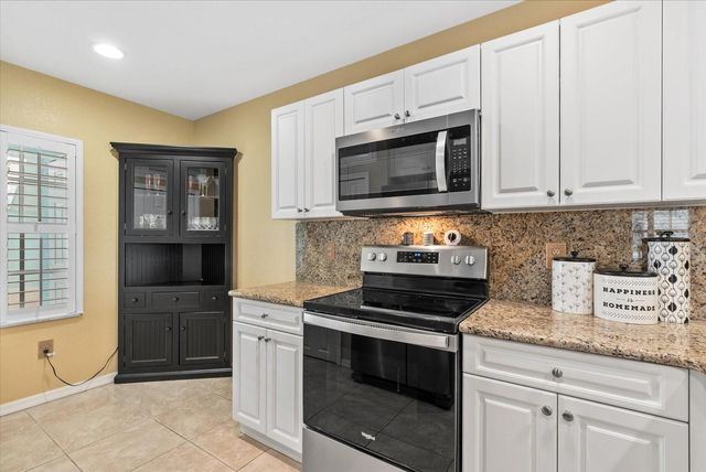 5764 SABAL TRACE DRIVE 2B5764, North Port, FL 34287
