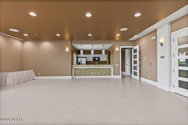 241 Riverside Dr Unit 1604, Holly Hill, FL 32117