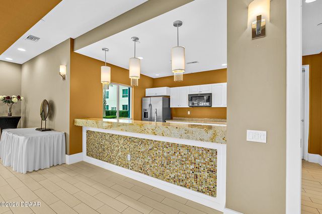 241 Riverside Dr Unit 1604, Holly Hill, FL 32117