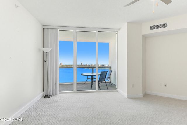 241 Riverside Dr Unit 1604, Holly Hill, FL 32117