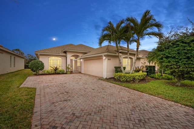 1652 NW Old Oak Terrace, Jensen Beach, FL 34957