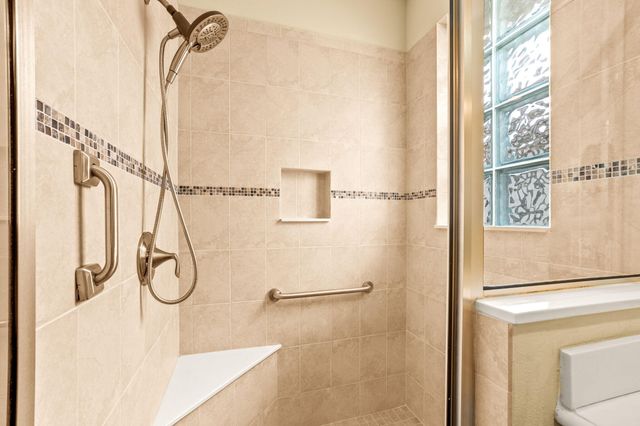 1652 NW Old Oak Terrace, Jensen Beach, FL 34957