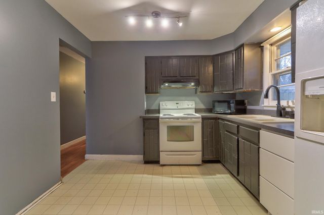 4010 Kathleen Avenue, Evansville, IN 47714