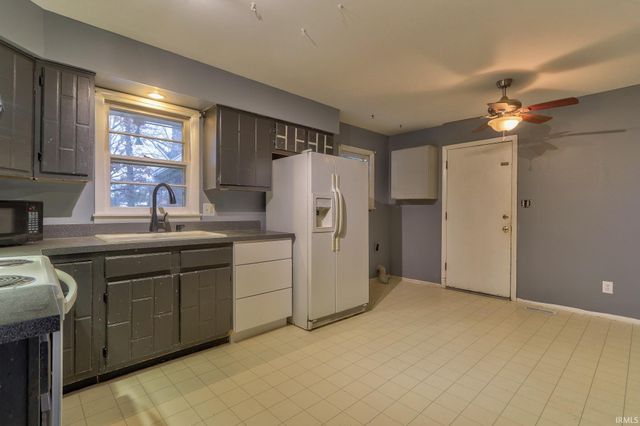 4010 Kathleen Avenue, Evansville, IN 47714