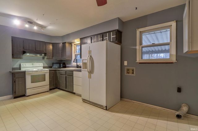 4010 Kathleen Avenue, Evansville, IN 47714