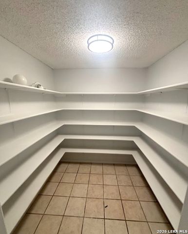 8015 Talkenhorn, Converse, TX 78109