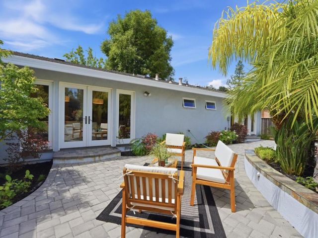 135 Belcrest Drive, Los Gatos, CA 95032