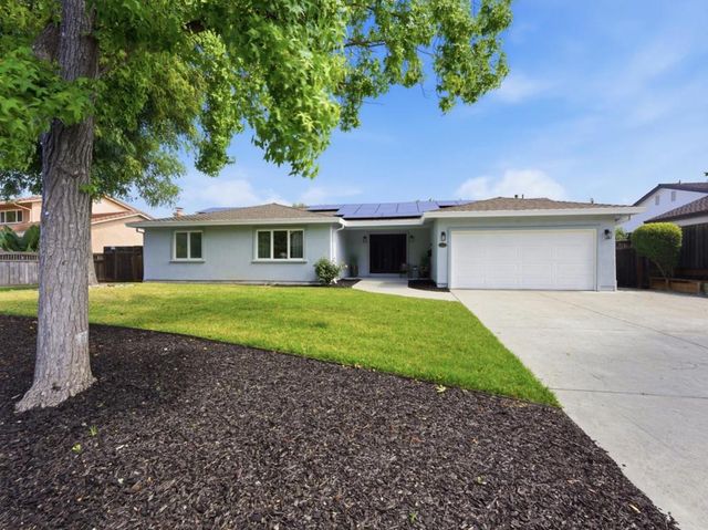 135 Belcrest Drive, Los Gatos, CA 95032