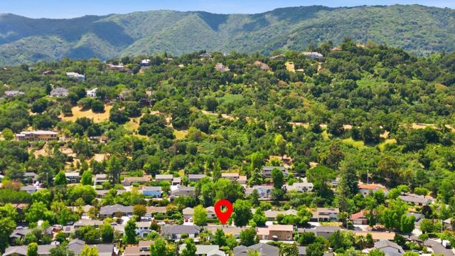 135 Belcrest Drive, Los Gatos, CA 95032
