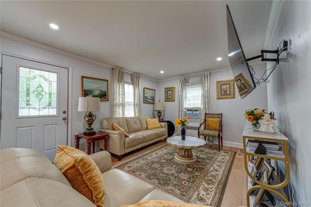 309 Laurel Road, Northport, NY 11768