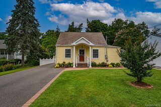 309 Laurel Road, Northport, NY 11768