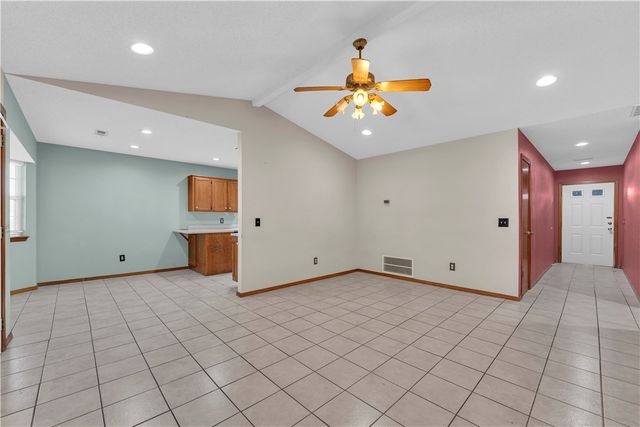 1706 S F Street, Rogers, AR 72756