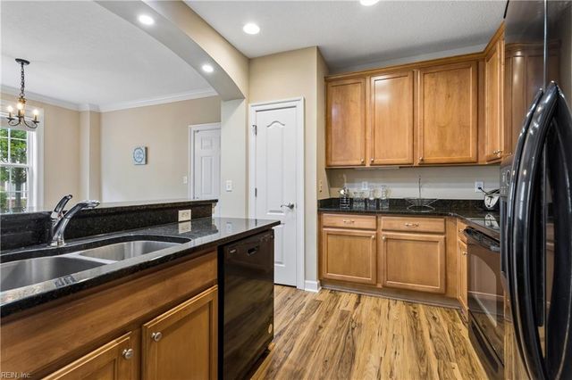 2802 James River TRL, Carrollton, VA 23314