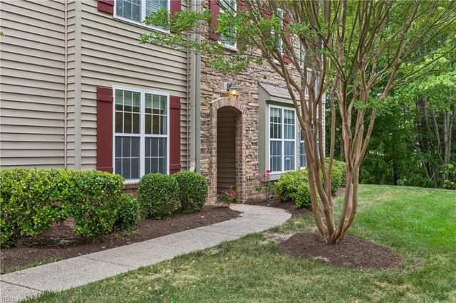 2802 James River TRL, Carrollton, VA 23314