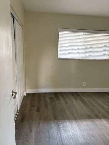 5971 NW 17th Place 204, Sunrise, FL 33313