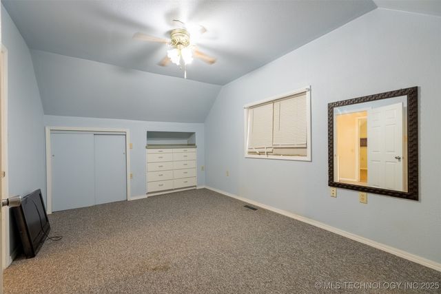 901 S Florida Avenue, Okmulgee, OK 74447