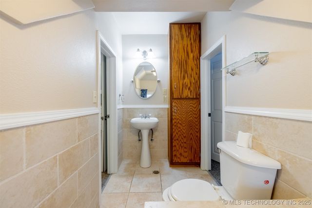 901 S Florida Avenue, Okmulgee, OK 74447