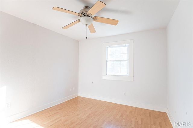 121 Anna Street, St James, MO 65559