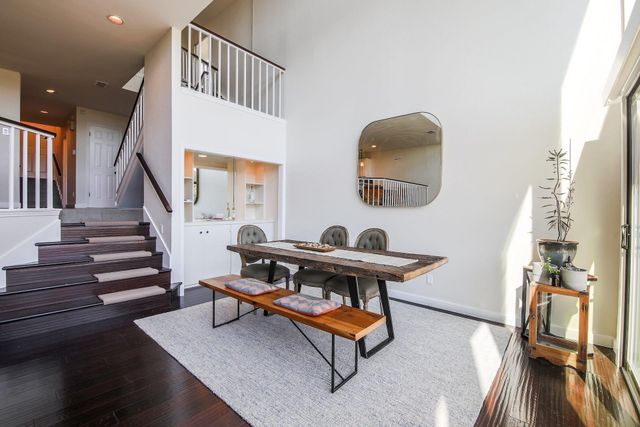 1329 Spyglass DR, Austin, TX 78746