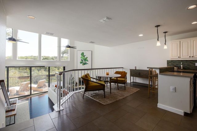 1329 Spyglass DR, Austin, TX 78746