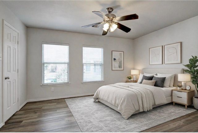 7042 Plum Creek Terrace Lane, Houston, TX 77087