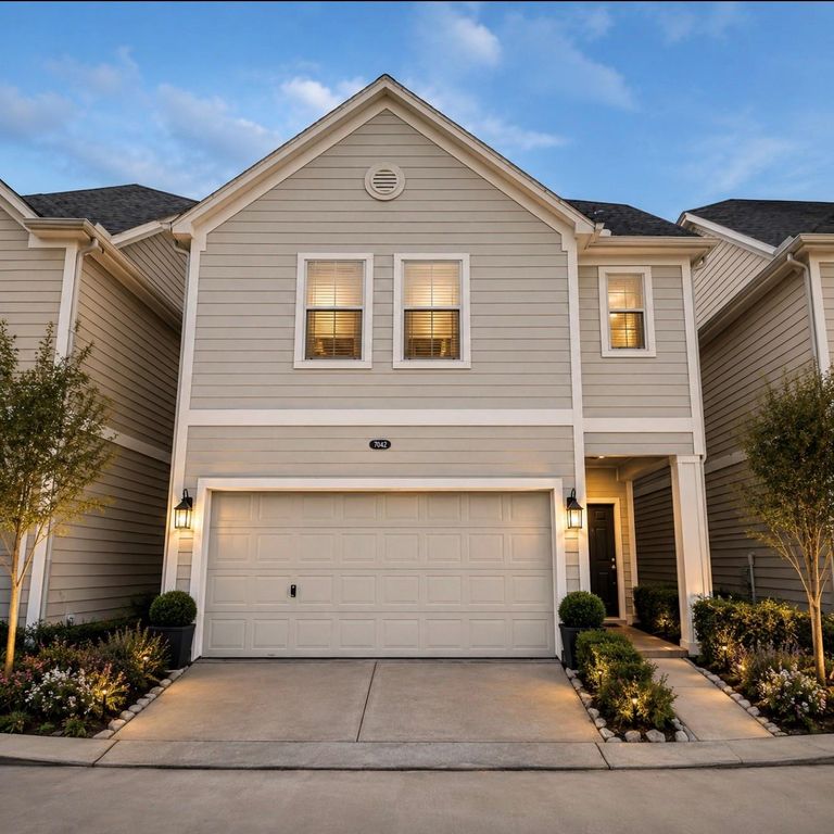 7042 Plum Creek Terrace Lane, Houston, TX 77087