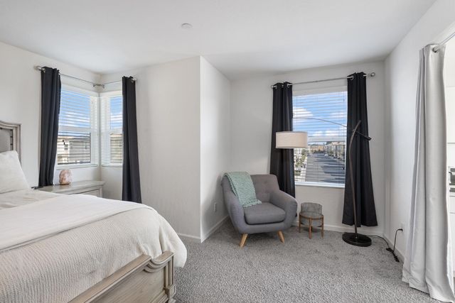 712 N Bliss Lane, Clovis, CA 93611