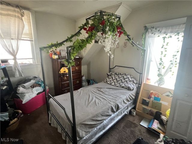 7409 Dearborn Avenue, Cleveland, OH 44102