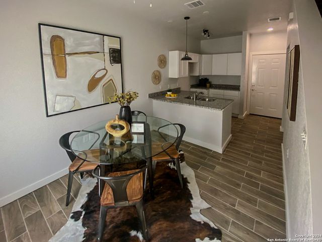 143 Lucas St Unit 201, San Antonio, TX 78209