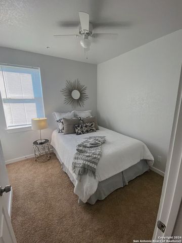 143 Lucas St Unit 201, San Antonio, TX 78209