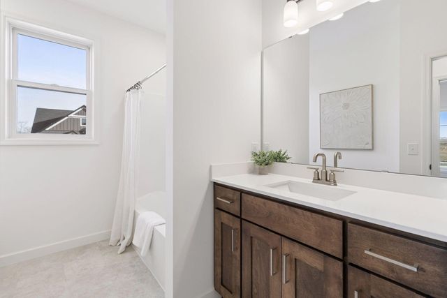 18600 Icebox Lane, Lakeville, MN 55044