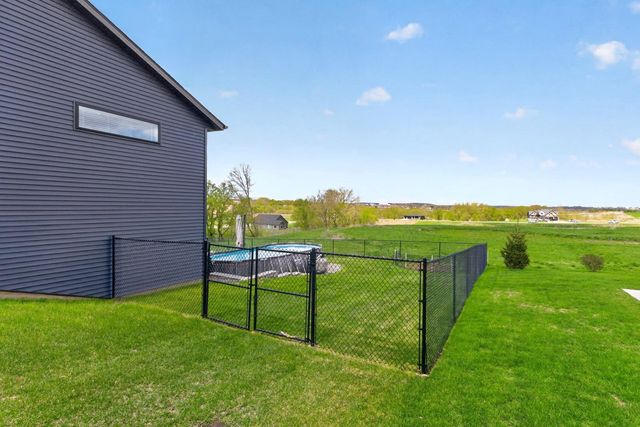 43 13th Street NE, Byron, MN 55920