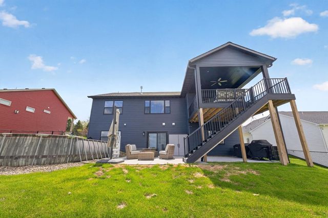 43 13th Street NE, Byron, MN 55920