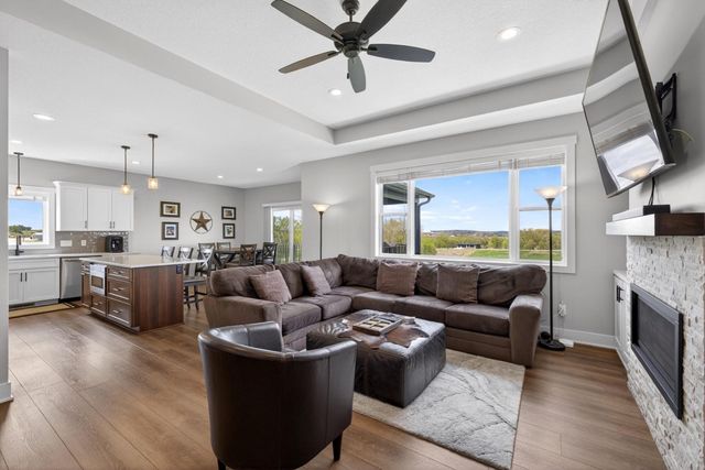 43 13th Street NE, Byron, MN 55920