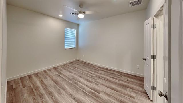 3711 N Divis Avenue, Bethany, OK 73008