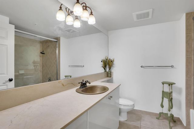 625 Casa Loma Boulevard 1103, Boynton Beach, FL 33435