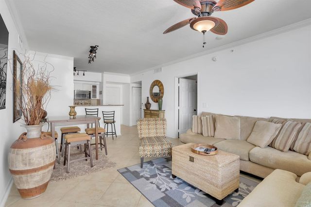 625 Casa Loma Boulevard 1103, Boynton Beach, FL 33435
