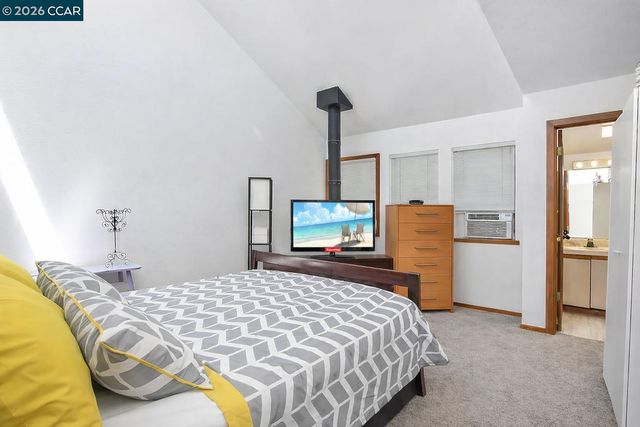 130 Creekside Ct, El Sobrante, CA 94803