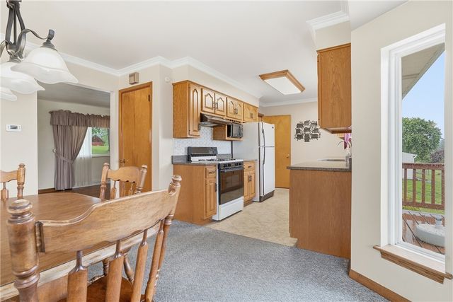 102 Kemper Rd, Twp Of But Se, PA 16002