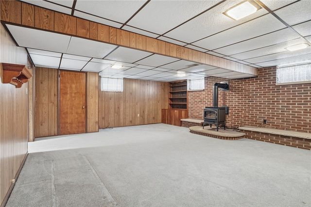 102 Kemper Rd, Twp Of But Se, PA 16002