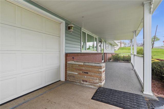 102 Kemper Rd, Twp Of But Se, PA 16002