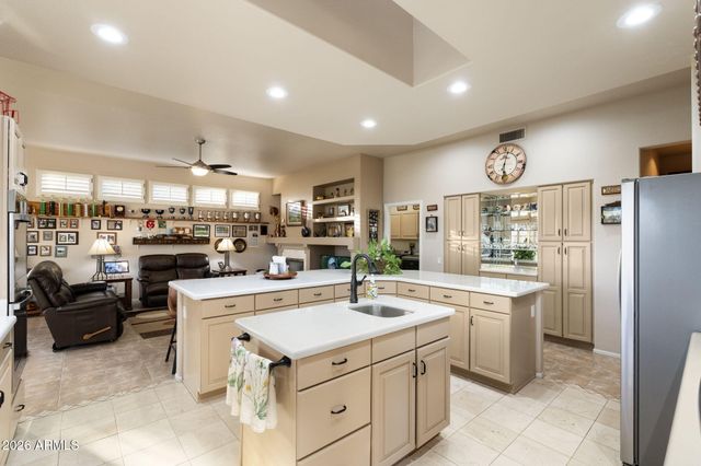 16009 W HURON Drive, Sun City West, AZ 85375