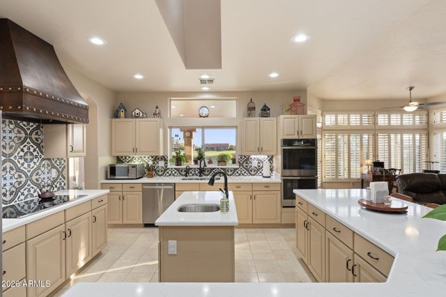 16009 W HURON Drive, Sun City West, AZ 85375