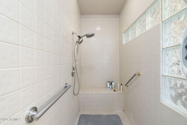 16009 W HURON Drive, Sun City West, AZ 85375