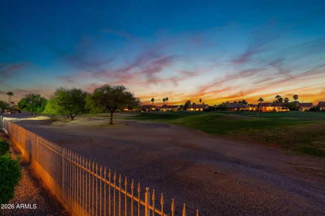16009 W HURON Drive, Sun City West, AZ 85375