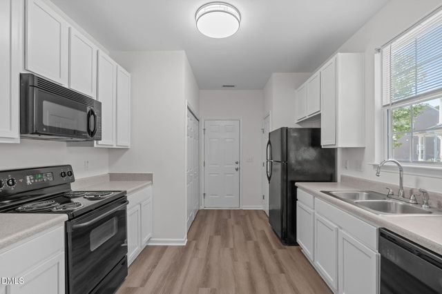 20 Hidden Meadow Court, Durham, NC 27704