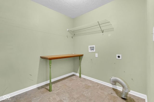 6766 Buhrstone Lane, Avon, IN 46123