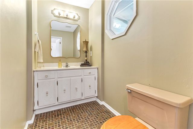 102 Rockingham Road, Seneca, SC 29672